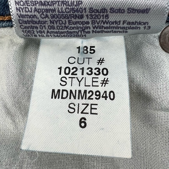 NWT NYDJ Easy Fit Ankle Lift Tuck Technology Denim Jeans Size 6 Women's - Picture 11 of 11